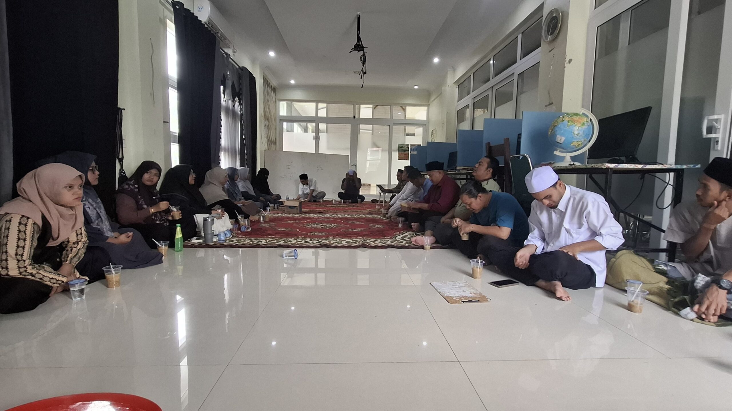 Dayah Samudera Pasai Madani Gelar Rapat Bulanan: Komitmen Bersama Menuju Perbaikan